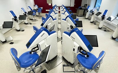 Queen Mary University of London receives 22 Simodont dental trainers